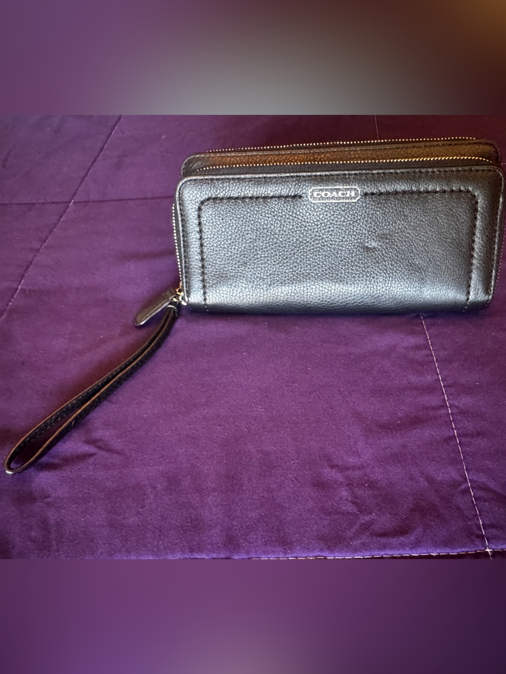 Coach Black Pebbled Double Zip Leather Wristlet EUC